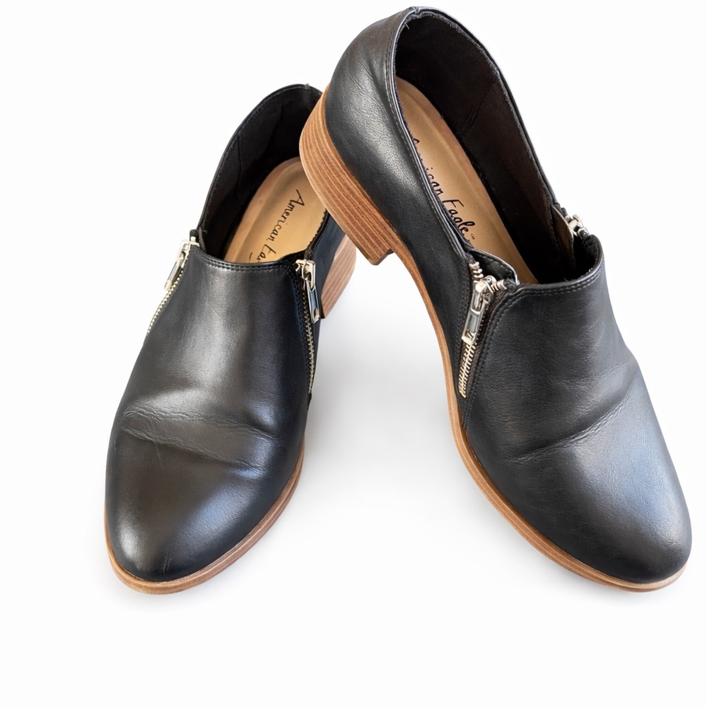 American Eagle Black Leather Side-Zip Flats Loafers 9W